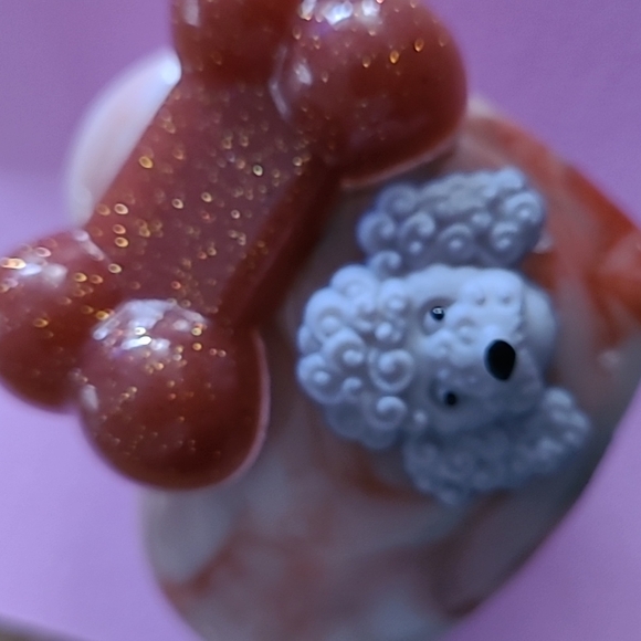 Handmade Resin Dog Poodle face magnet - Picture 2 of 2